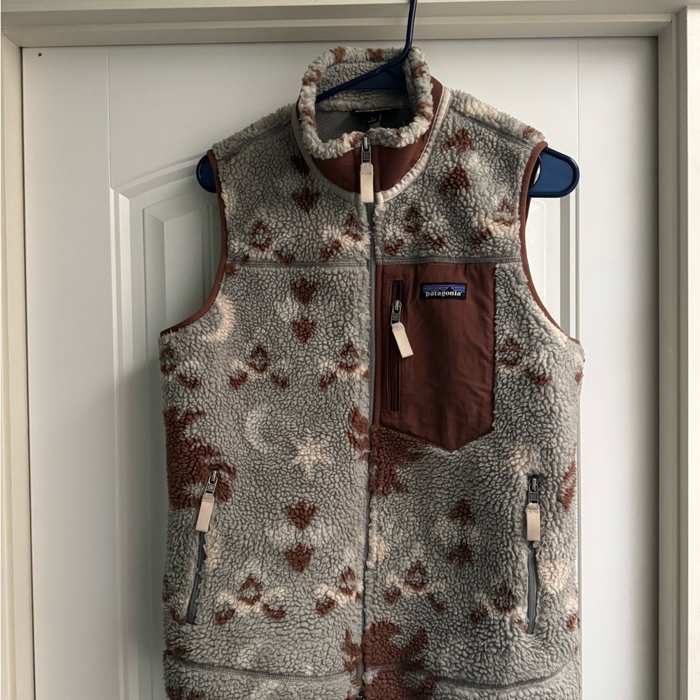 Patagonia Gray and Brown Fleece Vest